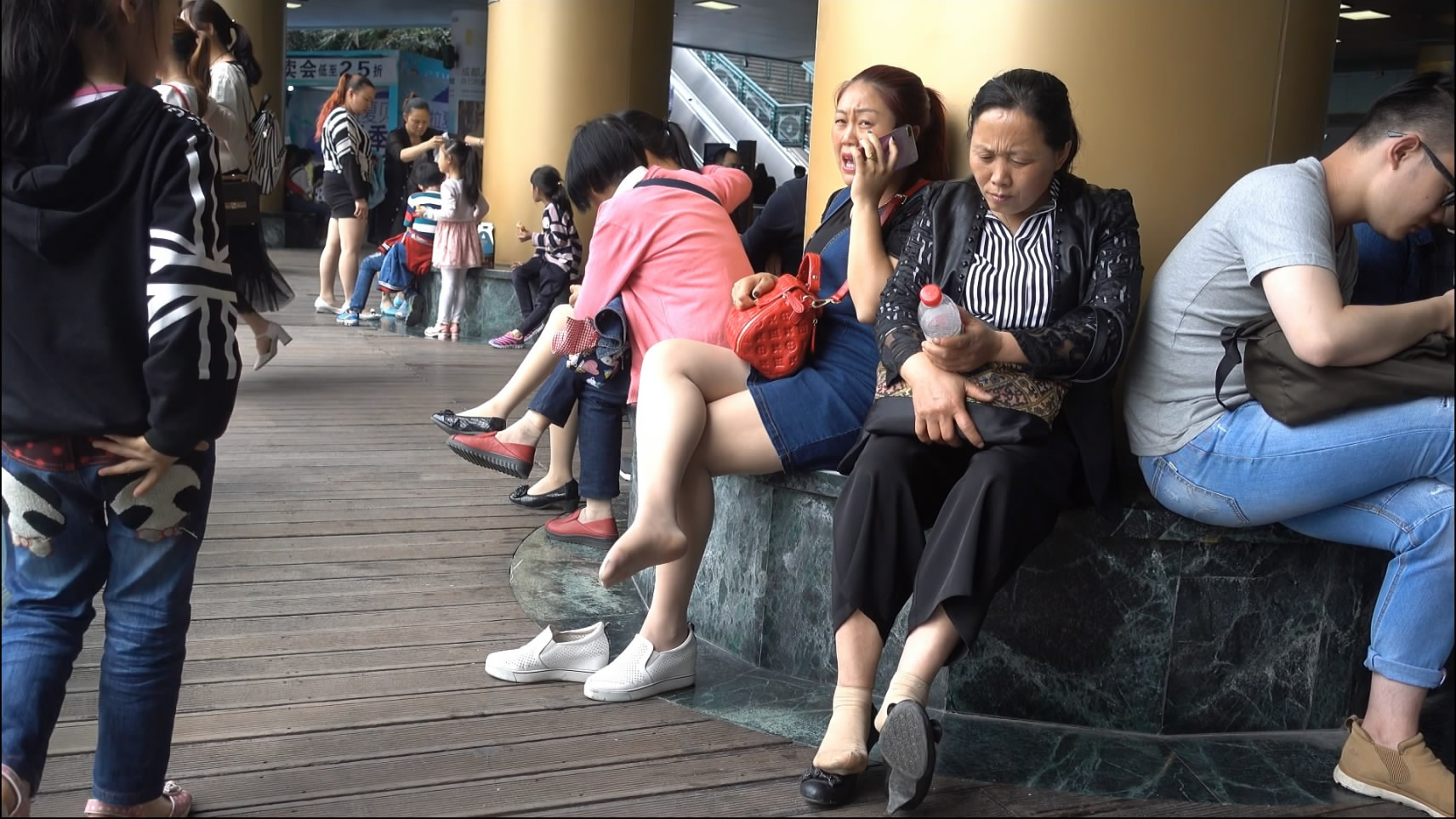 streetsnapnylon[00 01 02][20181205 225148 9]